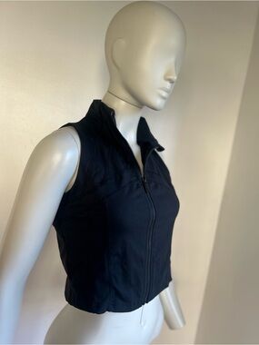 Sleeveless Black Zip-Up Cropped Vesti tank M new black